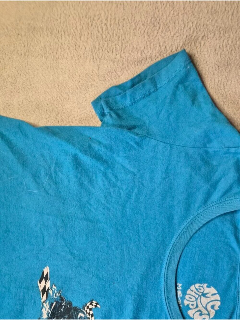 Blue cropped tee with graphic design. Size: M # - Picture 3 of 7